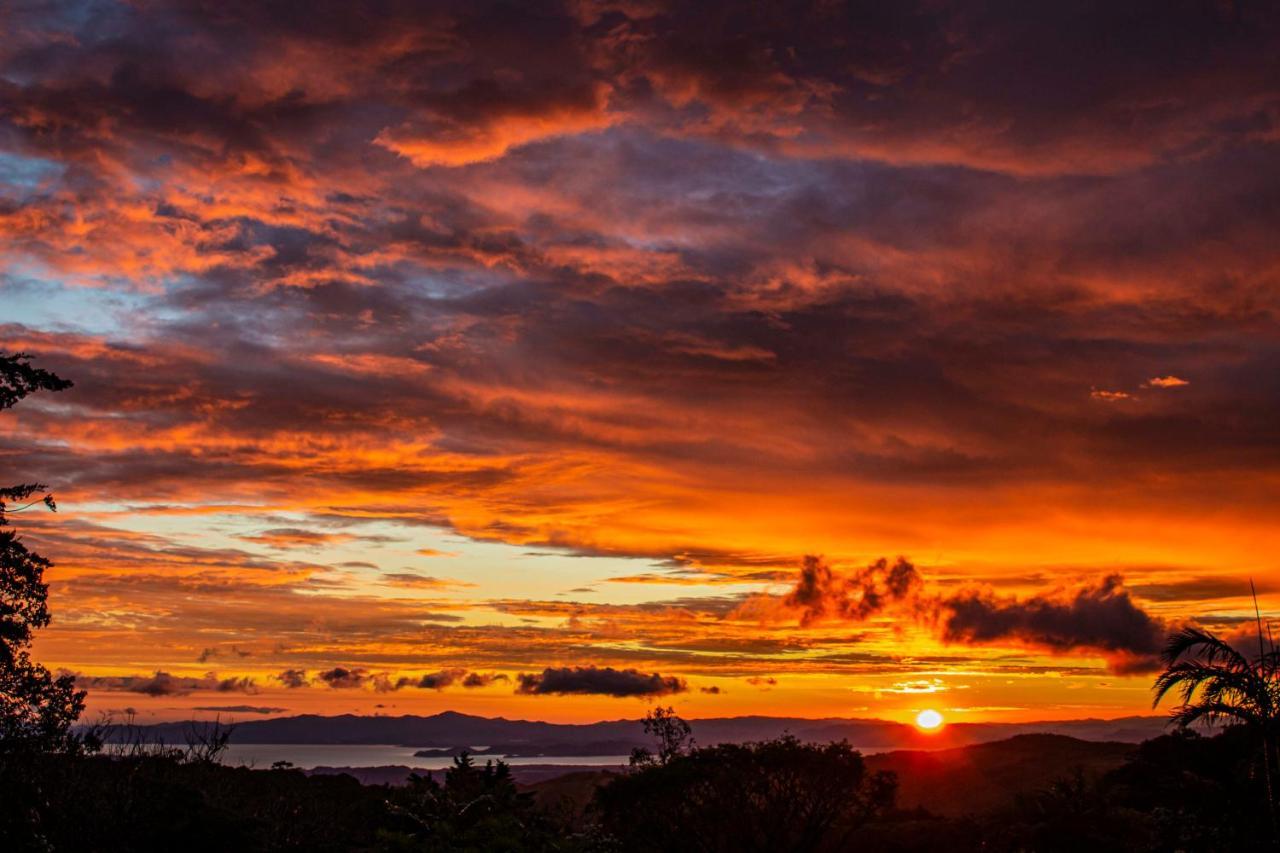 Sunset الجبل الأخضر المظهر الخارجي الصورة